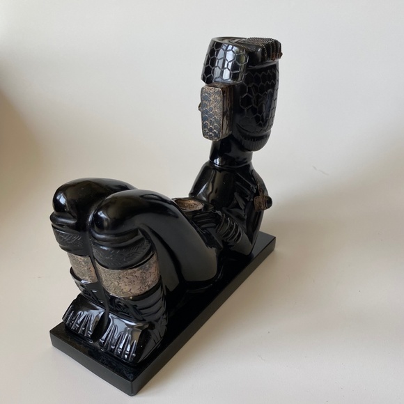 CHACMOOL Mesoamerican Obsidian Sculpture Gold Sheen and Applied Silver Detail - Picture 10 of 10